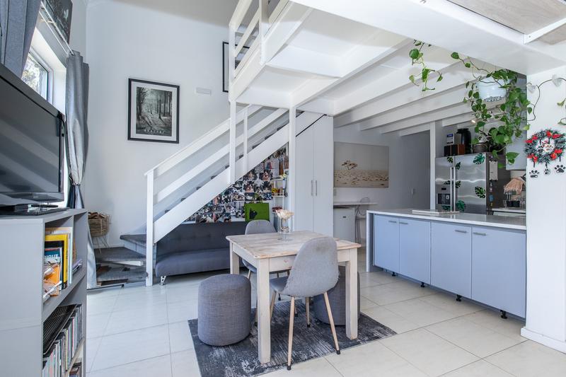 1 Bedroom Property for Sale in Plumstead Western Cape